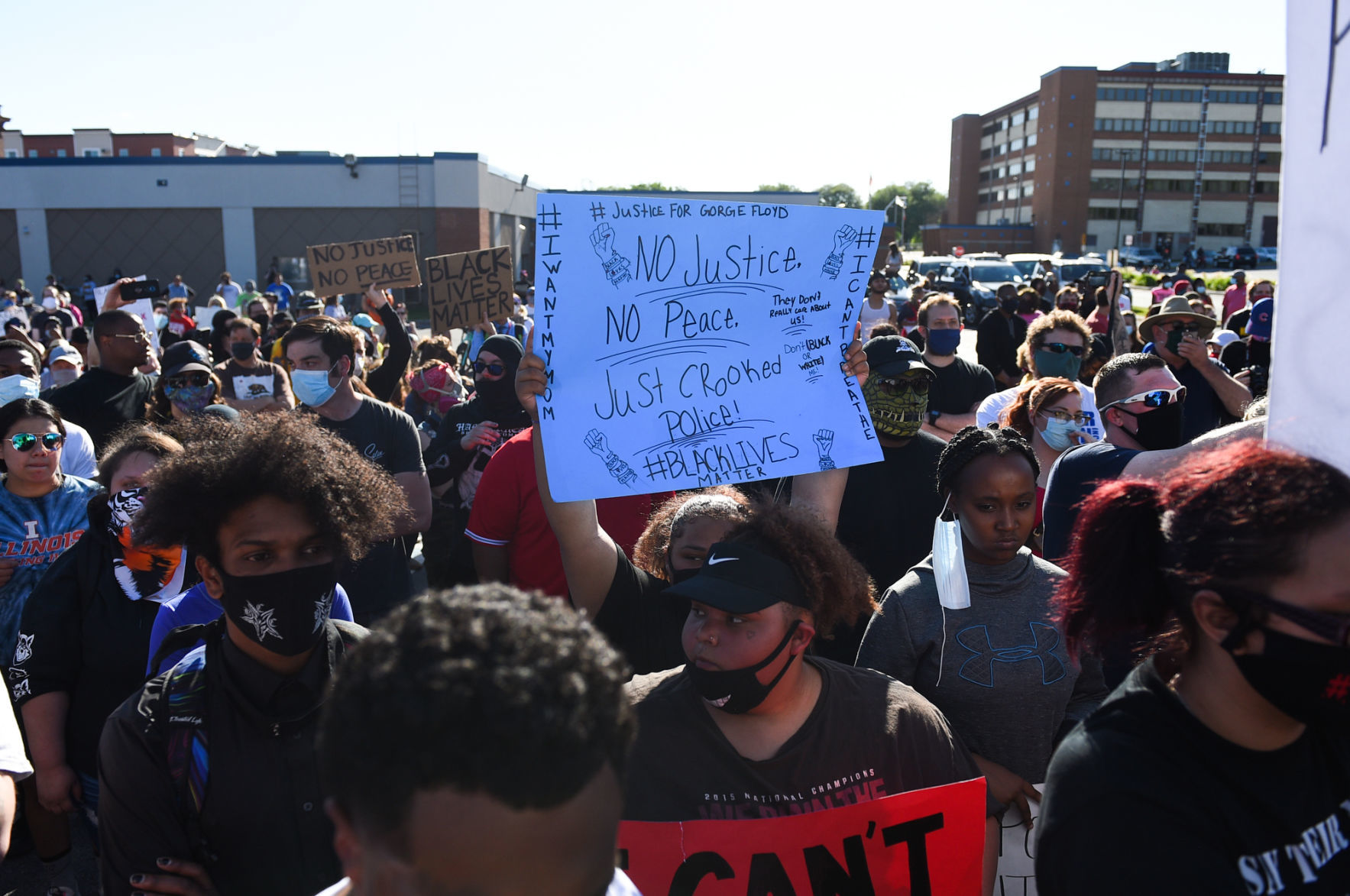 053120-qc-nws-protest-026